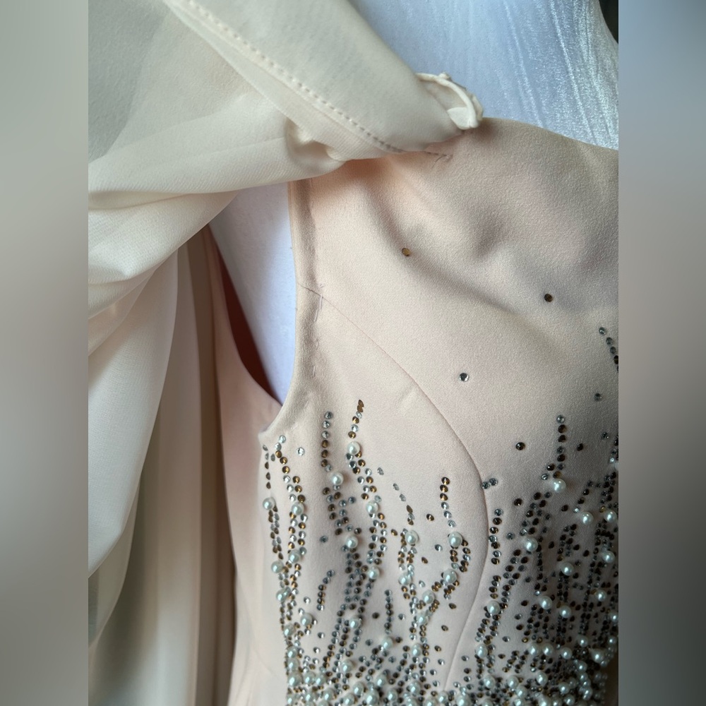 Elegant evening dress, bought from Turkey, worn once! - Picture 6 of 15